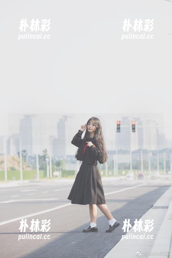 细品玉汇 kokuhui艺术：有料少女2中华少女的原图与全套图集赏析.txt
